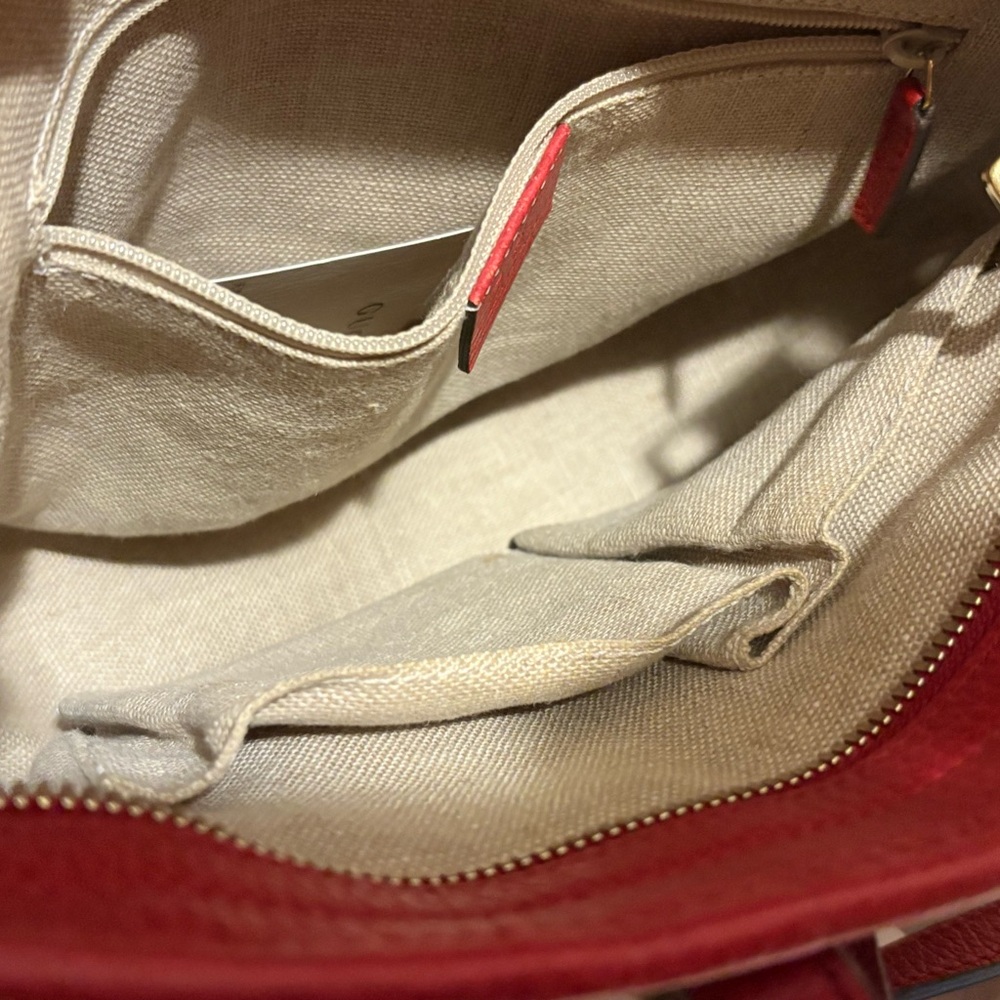 Gucci Red and Tan Crossbody Bag - Picture 5 of 8